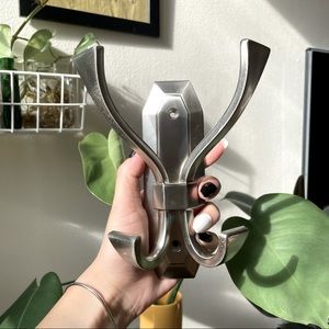 wall mounted coat hook